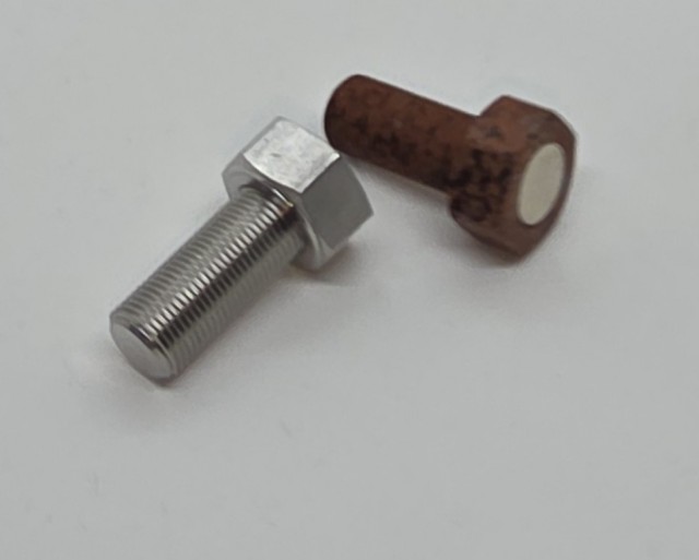 Magnetbolt